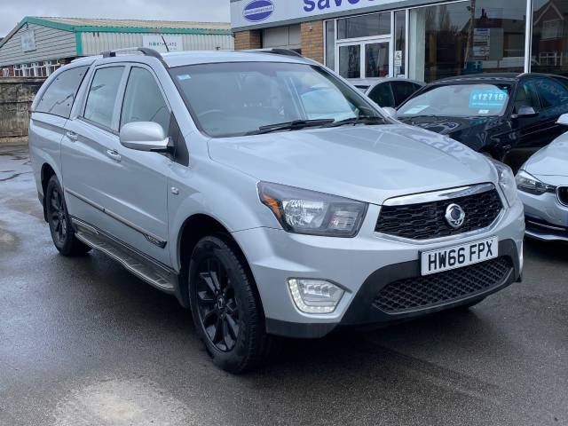 SsangYong Musso 2.2 Pick up EX 4dr Auto 4WD Pick Up Diesel Silver