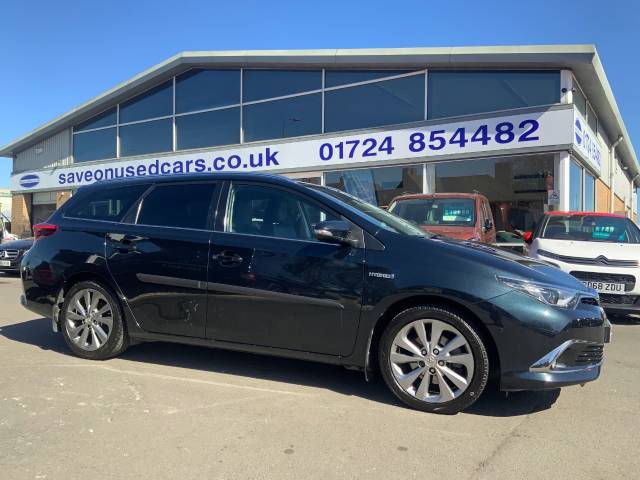 Toyota Auris 1.8 Hybrid Excel 5dr CVT Estate Petrol / Electric Hybrid Grey