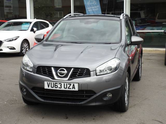 2013 Nissan Qashqai 1.6 dCi Tekna 5dr [Start Stop]