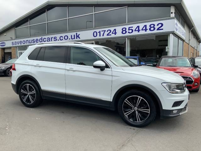 Volkswagen Tiguan 2.0 TDi 150 SE 5dr DSG Estate Diesel White