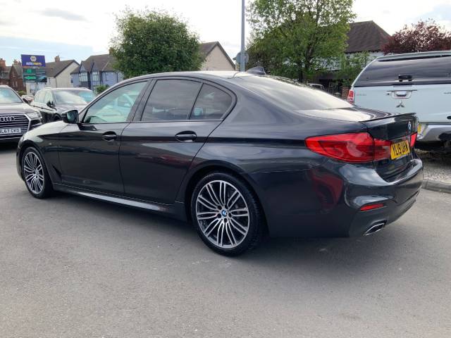 2019 BMW 5 Series 2.0 520i M Sport 4dr Auto