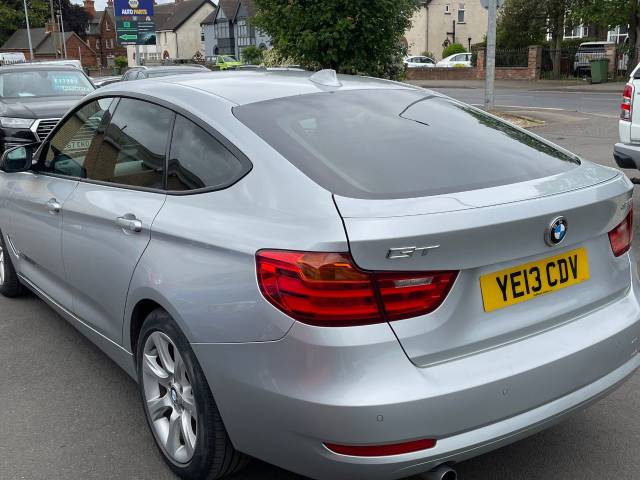 2013 BMW 3 Series 2.0 320d SE 5dr