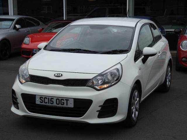 Kia Rio 1.25 1 3dr Hatchback Petrol White
