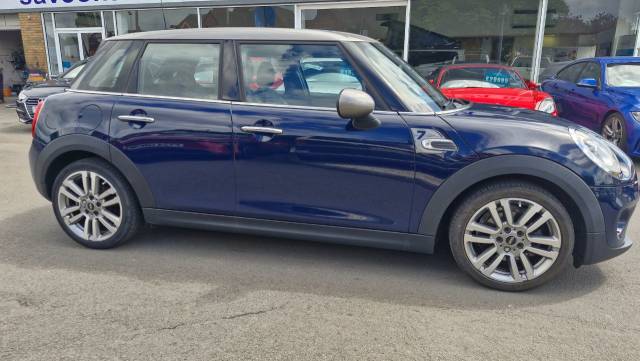 2016 Mini Hatchback 1.5 Cooper Seven 5dr