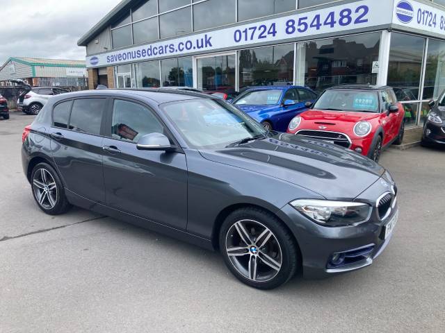 BMW 1 Series 2.0 118d Sport 5dr [Nav] Hatchback Diesel Grey