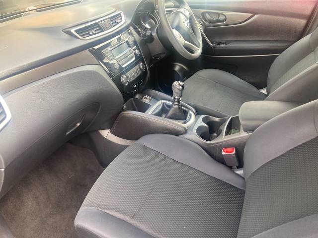 2015 Nissan Qashqai 1.2 DiG-T Visia 5dr