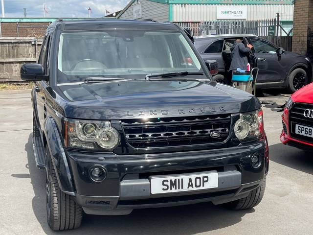 Land Rover Discovery 3.0 TDV6 XS 5dr Auto Estate Diesel Black