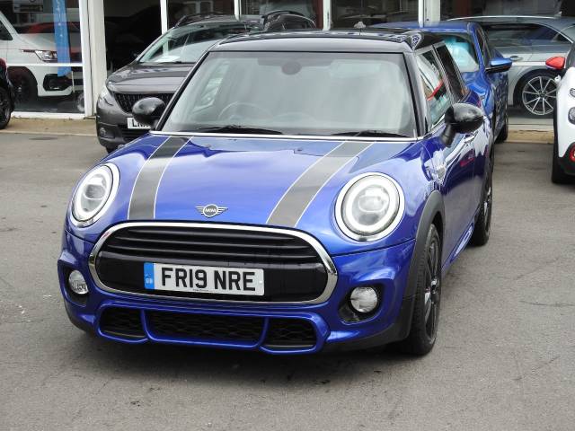 Mini Hatchback 1.5 Cooper Sport II 5dr Auto Hatchback Petrol Blue