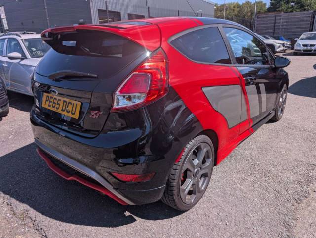 2015 Ford Fiesta 1.6 EcoBoost ST-2 3dr