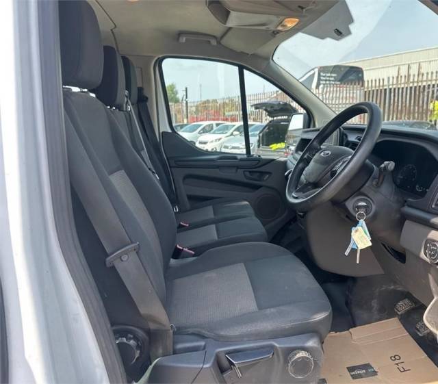 2022 Ford Transit Custom 2.0 EcoBlue 105ps Low Roof D/Cab Leader Van