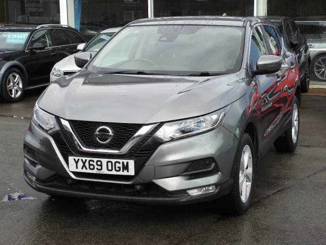 Nissan Qashqai 1.5 dCi 115 Acenta Premium 5dr Hatchback Diesel Grey