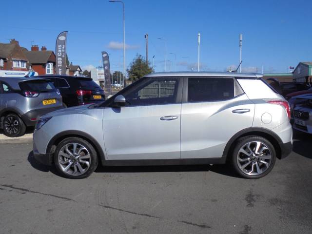 SsangYong Tivoli 1.6 D ELX 5dr 4X4 Auto Hatchback Diesel Silver