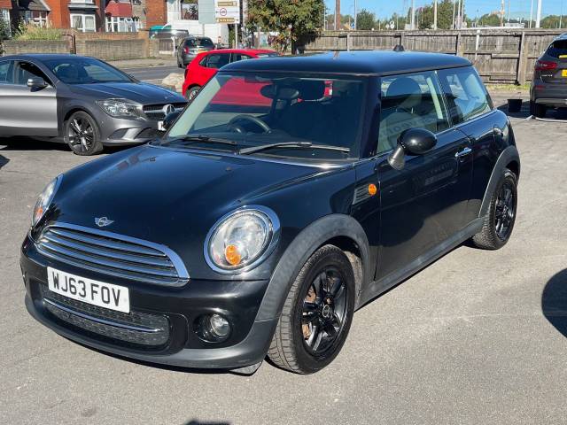 2013 Mini Hatchback 2.0 Cooper D 3dr Auto