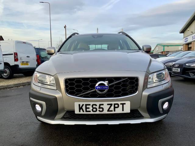 2015 Volvo XC70 2.4 D5 [215] SE Lux 5dr AWD Geartronic