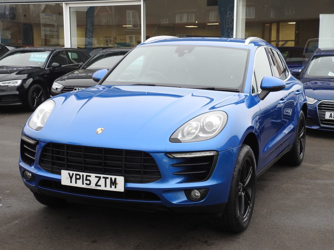 2015 Porsche Macan