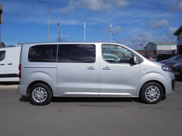 Citroen SpaceTourer 1.6 BlueHDi 115 Business M 5dr Minibus Diesel Silver