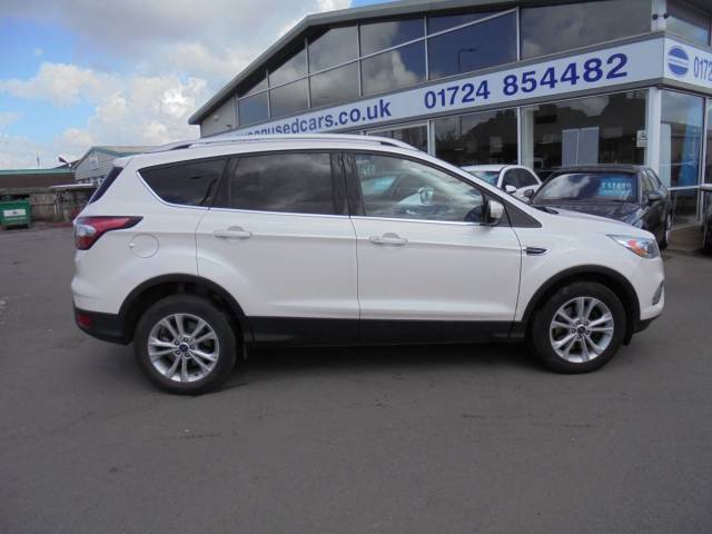 Ford Kuga 2.0 TDCi Titanium 5dr 2WD Hatchback Diesel White
