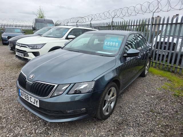 Skoda Octavia 1.0 TSI SE Drive 5dr Hatchback Petrol Grey