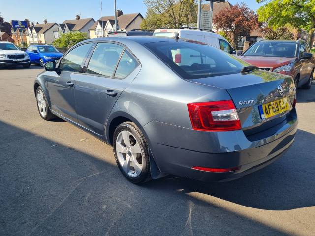 2019 Skoda Octavia 1.0 TSI SE Drive 5dr