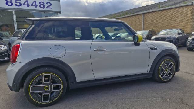 2021 Mini Hatchback 0.0 135kW Cooper S Level 2 33kWh 3dr Auto