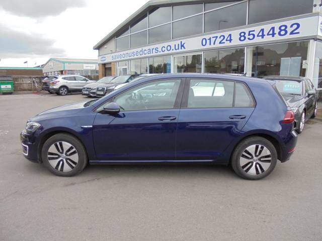 Volkswagen Golf 0.0 99kW e-Golf 35kWh 5dr Auto Hatchback Electric Blue