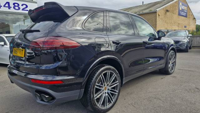 2017 Porsche Cayenne 3.0 Platinum Edition Diesel 5dr Tiptronic S