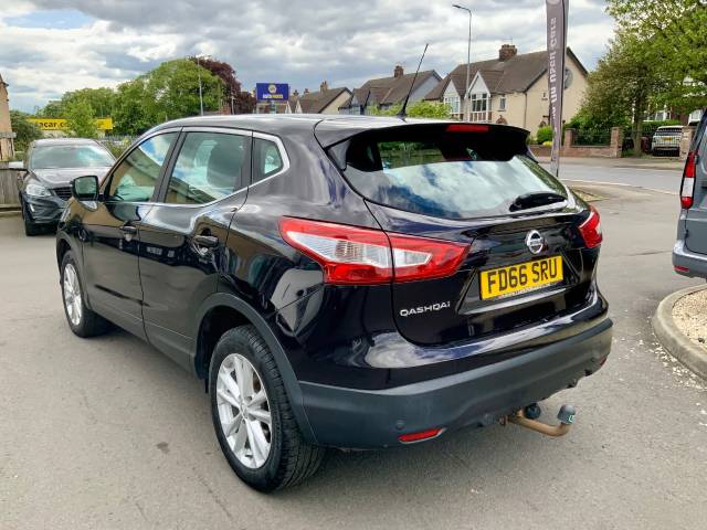 2017 Nissan Qashqai 1.5 dCi Acenta [Smart Vision Pack] 5dr