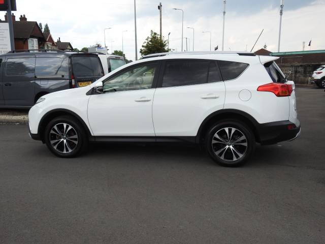 2015 Toyota Rav-4 2.0 D-4D Invincible 5dr