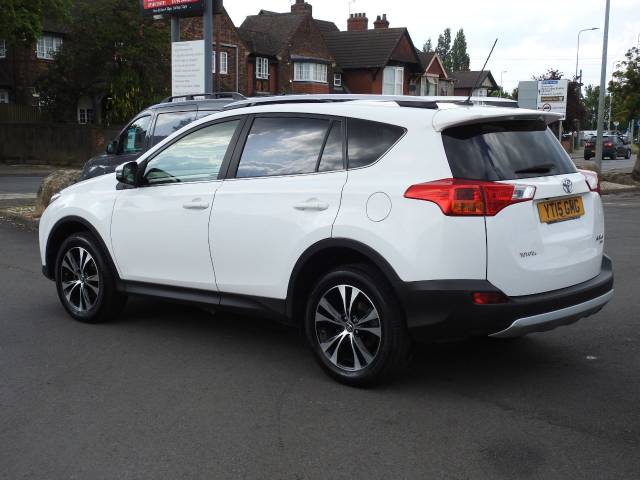 2015 Toyota Rav-4 2.0 D-4D Invincible 5dr