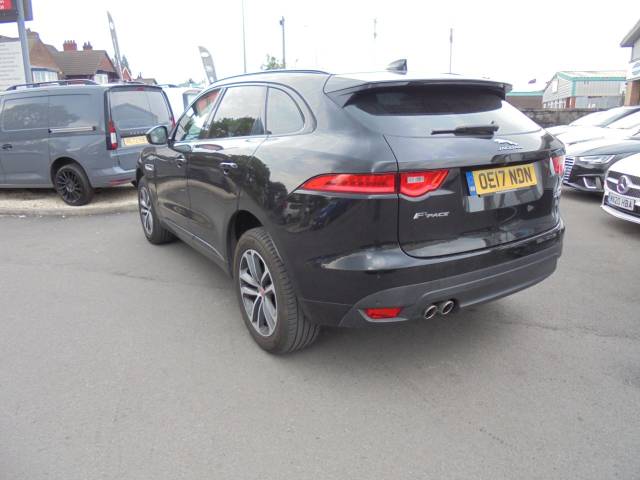 2017 Jaguar F-Pace 2.0d R-Sport 5dr Auto AWD