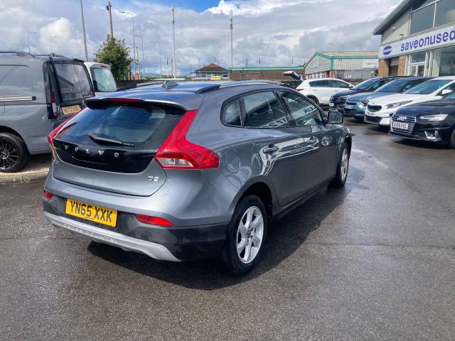 2015 Volvo V40 1.6 D2 Cross Country SE 5dr