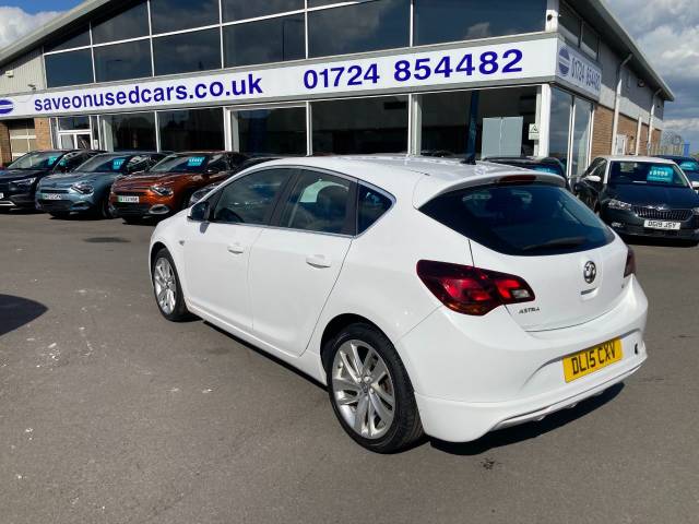 2015 Vauxhall Astra 1.6i 16V Tech Line GT 5dr
