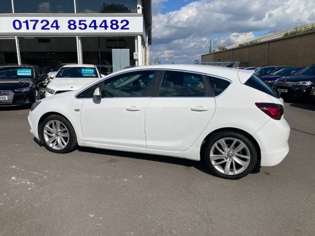 2015 Vauxhall Astra 1.6i 16V Tech Line GT 5dr