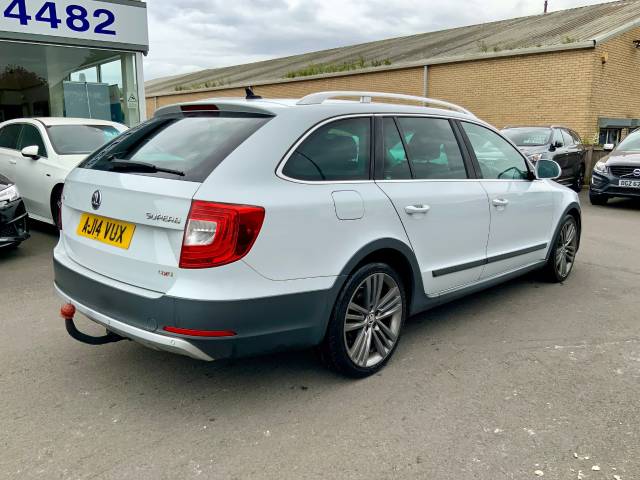 2014 Skoda Superb 2.0 TDI CR Tour de France 4X4 5dr