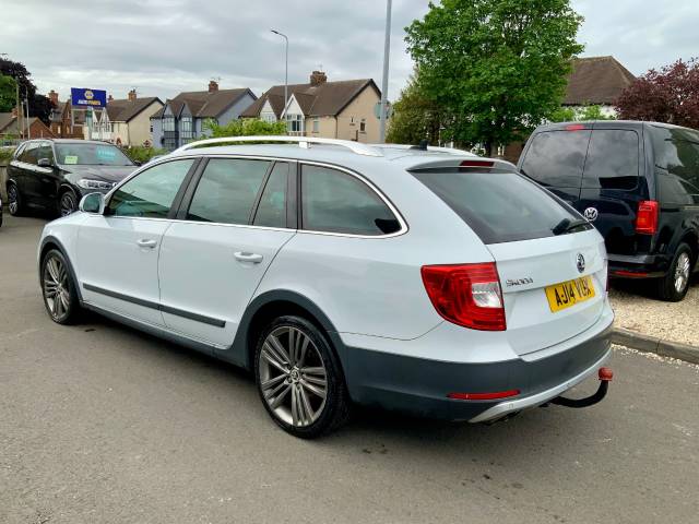 2014 Skoda Superb 2.0 TDI CR Tour de France 4X4 5dr