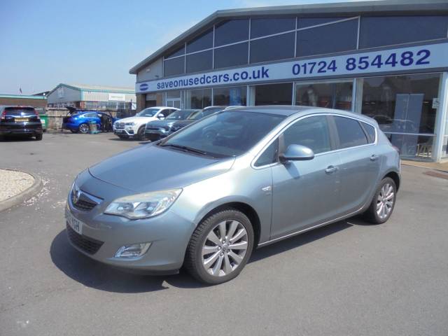 2012 Vauxhall Astra 1.4T 16V SE [140] 5dr
