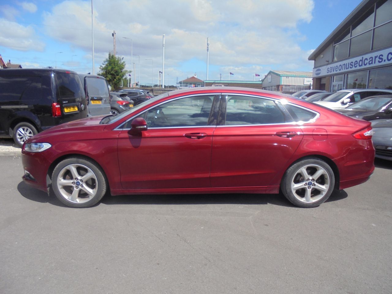2016 Ford Mondeo