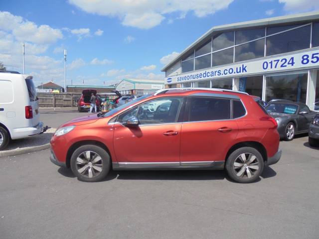 Peugeot 2008 1.6 e-HDi Allure 5dr Hatchback Diesel Red