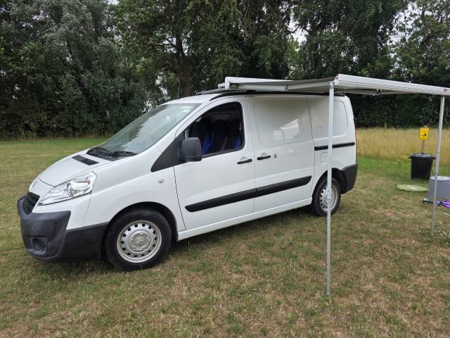 Peugeot Expert 1000 1.6 HDi 90 H1 Van Camper Van Diesel White