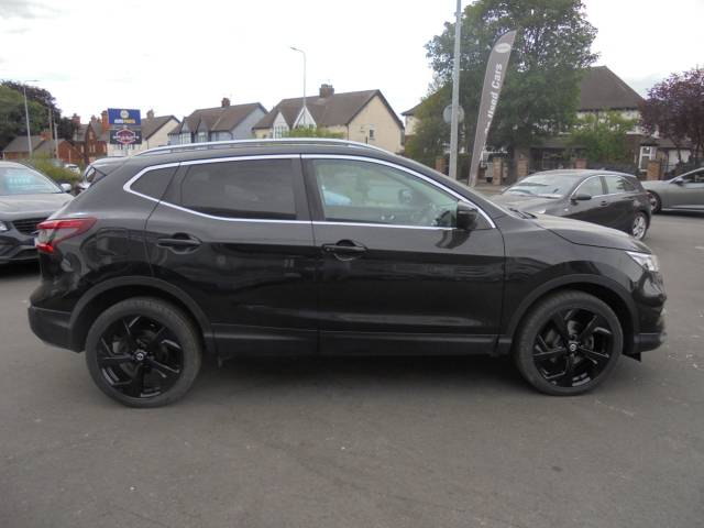 2017 Nissan Qashqai 1.6 dCi Tekna 5dr 4WD