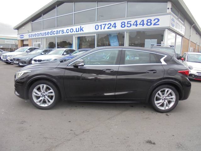 2016 Infiniti Q30 1.5d Premium 5dr DCT