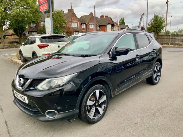 2017 Nissan Qashqai 1.5 dCi N-Connecta 5dr