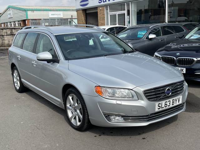 Volvo V70 2.0 D3 [136] SE Lux 5dr Estate Diesel Silver