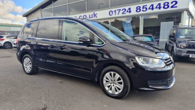 Volkswagen Sharan 2.0 TDI CR BlueMotion Tech 150 SE Nav 5dr MPV Diesel Black