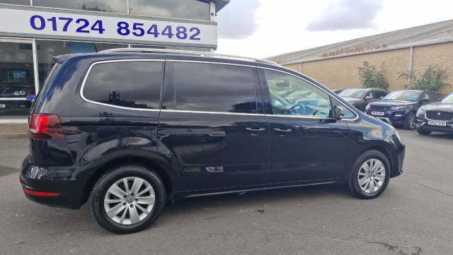 2017 Volkswagen Sharan 2.0 TDI CR BlueMotion Tech 150 SE Nav 5dr