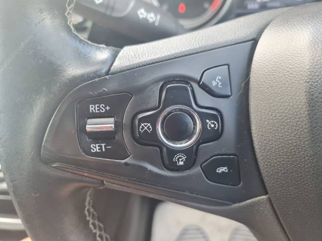 2017 Vauxhall Astra 1.6 CDTi 16V Elite Nav 5dr
