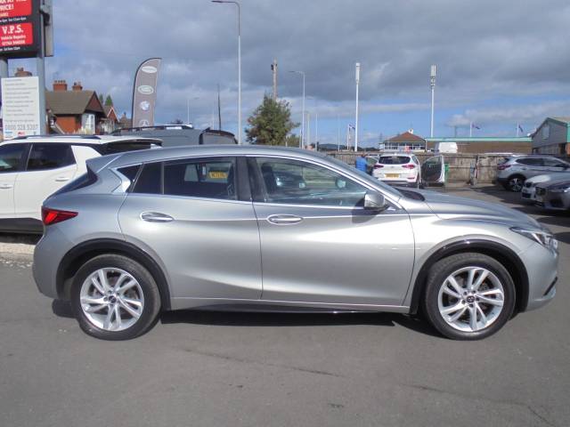 2017 Infiniti Q30 1.5d Business Executive 5dr