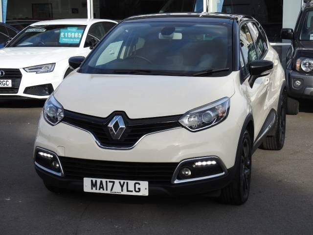 Renault Captur 0.9 TCE 90 Dynamique Nav 5dr Hatchback Petrol Silver
