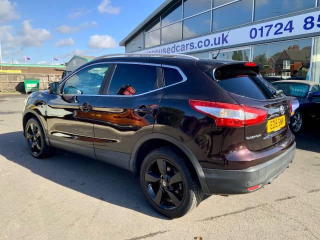 2015 Nissan Qashqai 1.5 dCi N-Tec+ 5dr