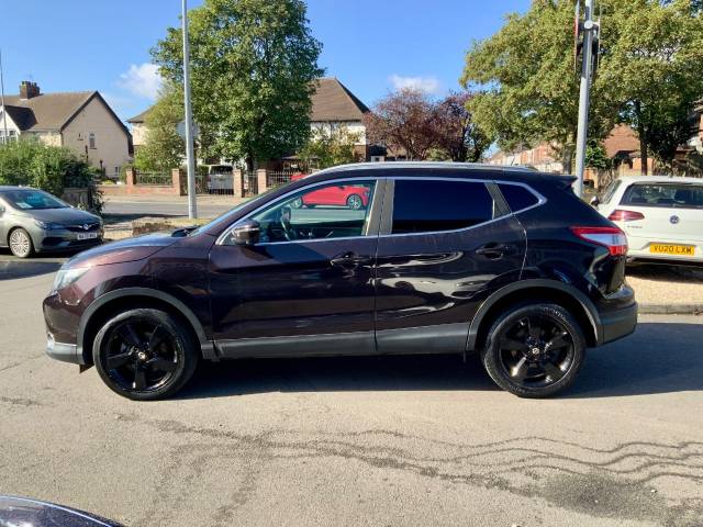 2015 Nissan Qashqai 1.5 dCi N-Tec+ 5dr